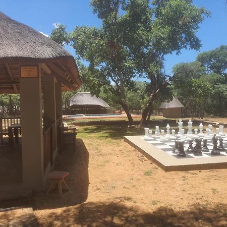 Kigeni Safari Lodge & Spa 法尔瓦特 外观 照片