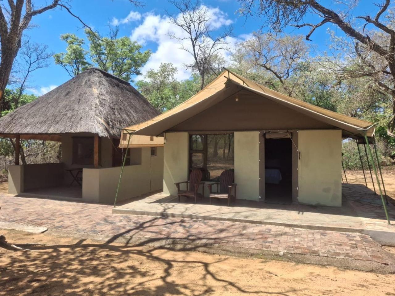 Kigeni Safari Lodge & Spa 法尔瓦特 外观 照片